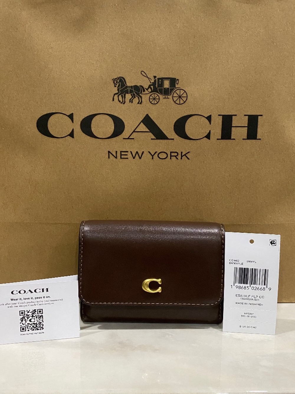 Coach Essential Flap Card Case NWT